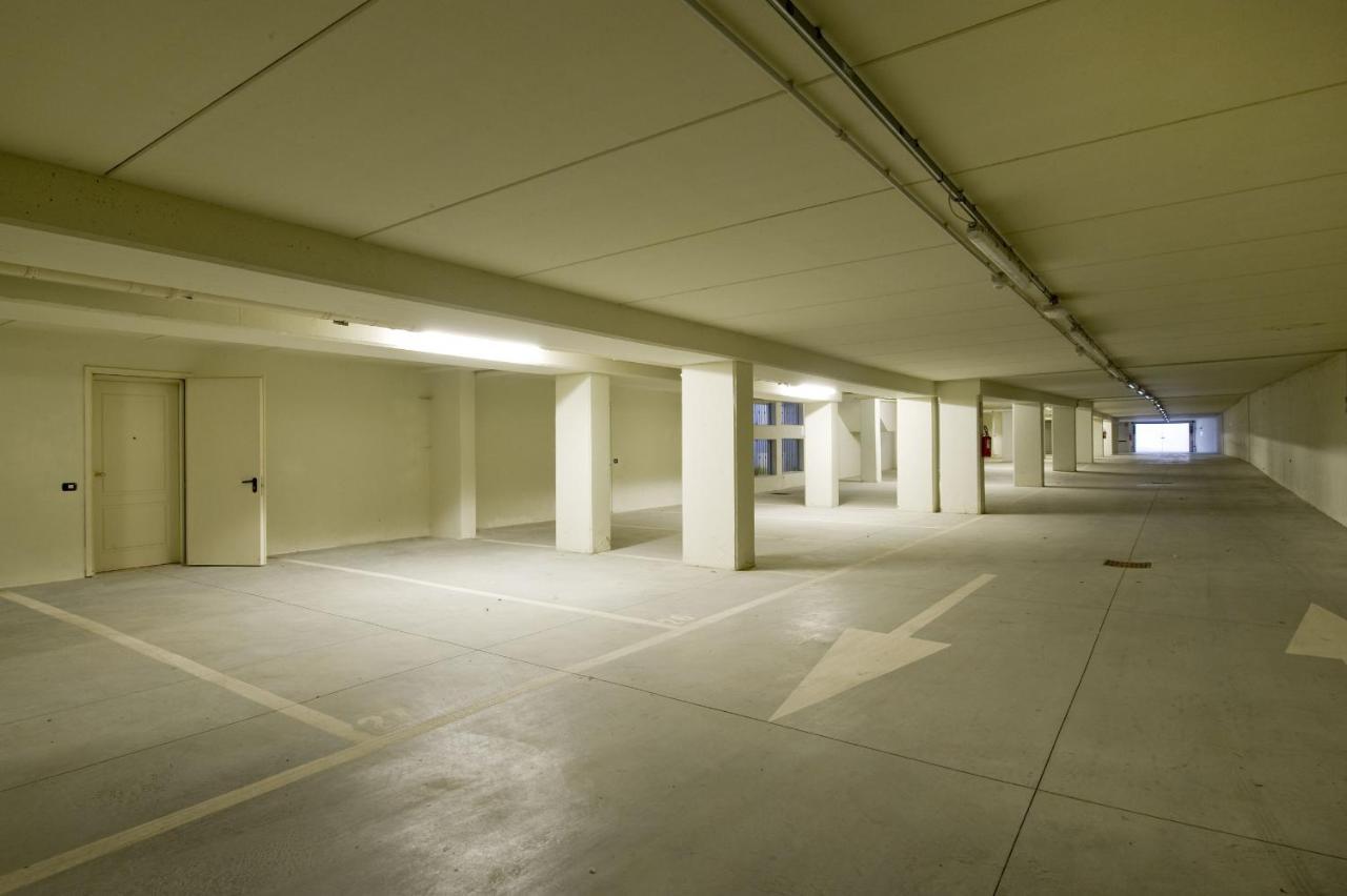 Appartamento Eagle - Theater Home Toscolano Maderno Exteriér fotografie